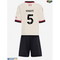 Otroški Nogometni dresi Liverpool Ibrahima Konate #5 Gostujoči 2025-26 Kratek Rokav (+ Kratke hlače)